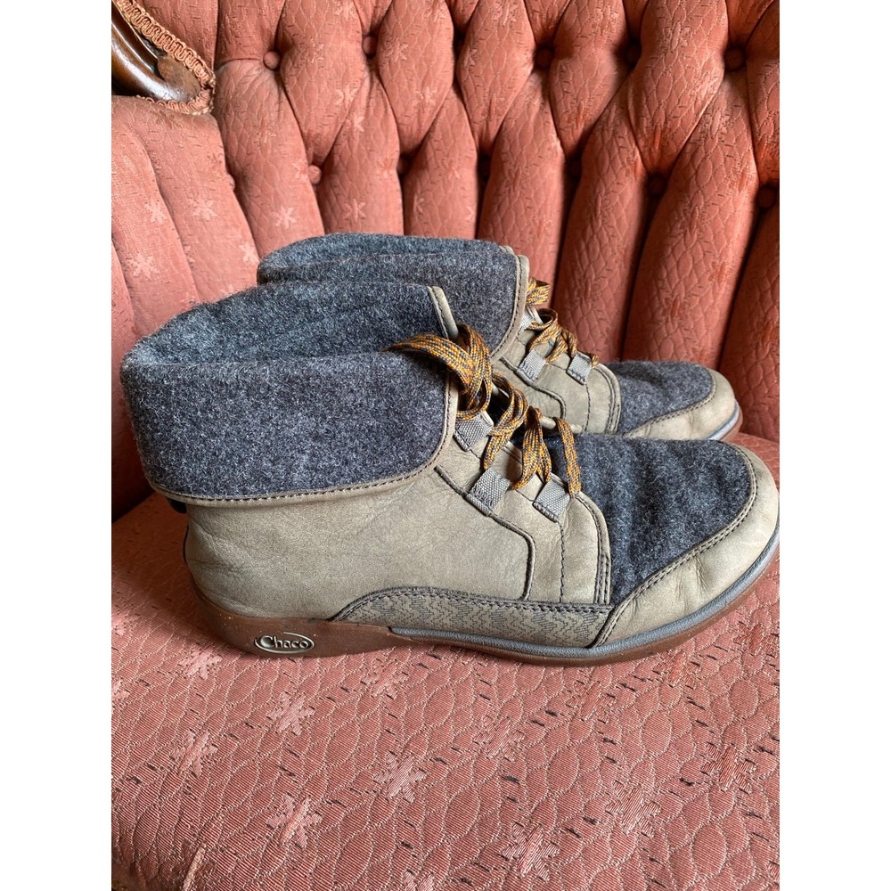 Chaco Barbary Women's Boots Size 9.5 Wool Lined Lace Up Hiking Shoe